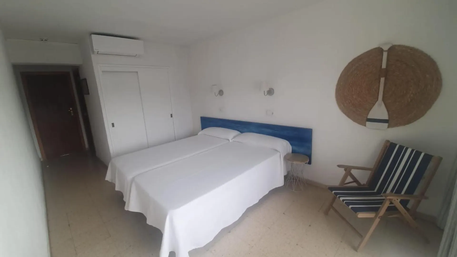Hostal Roberto Palma Nova  Pensjonat Palma Nova (Mallorca)